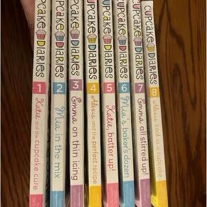 Cupcake Diaries Book Set